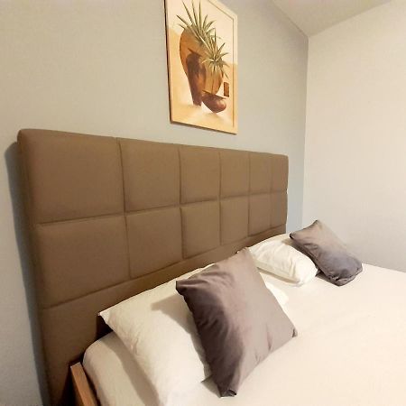 Apartmán Magic Studio Hunedoara Exteriér fotografie