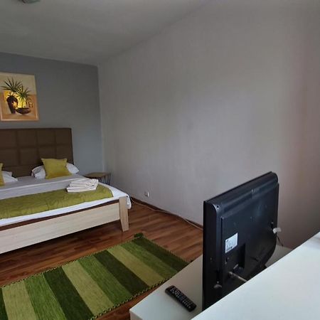 Apartmán Magic Studio Hunedoara Exteriér fotografie
